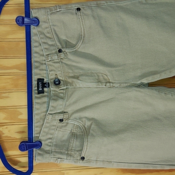 DKNY  Jeans - Picture 1 of 7